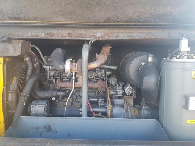 3743 (5)